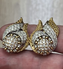 La Cloche Diamond Earrings